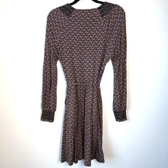 Boden Grace Smocked Jersey Long Sleeve Dress Black Water Lillies Size 12R - Picture 8 of 11